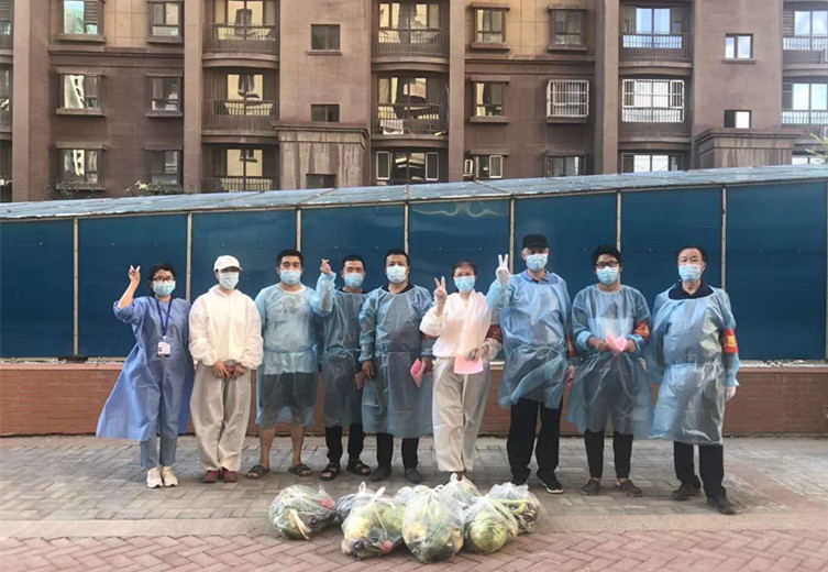 图为：志愿者合照_副本.jpg